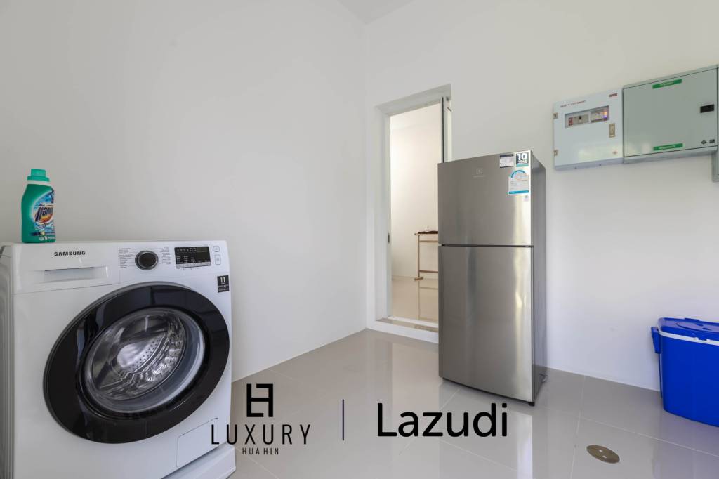 550 Kvm 4 Seng 3 Bad Villa for Leie