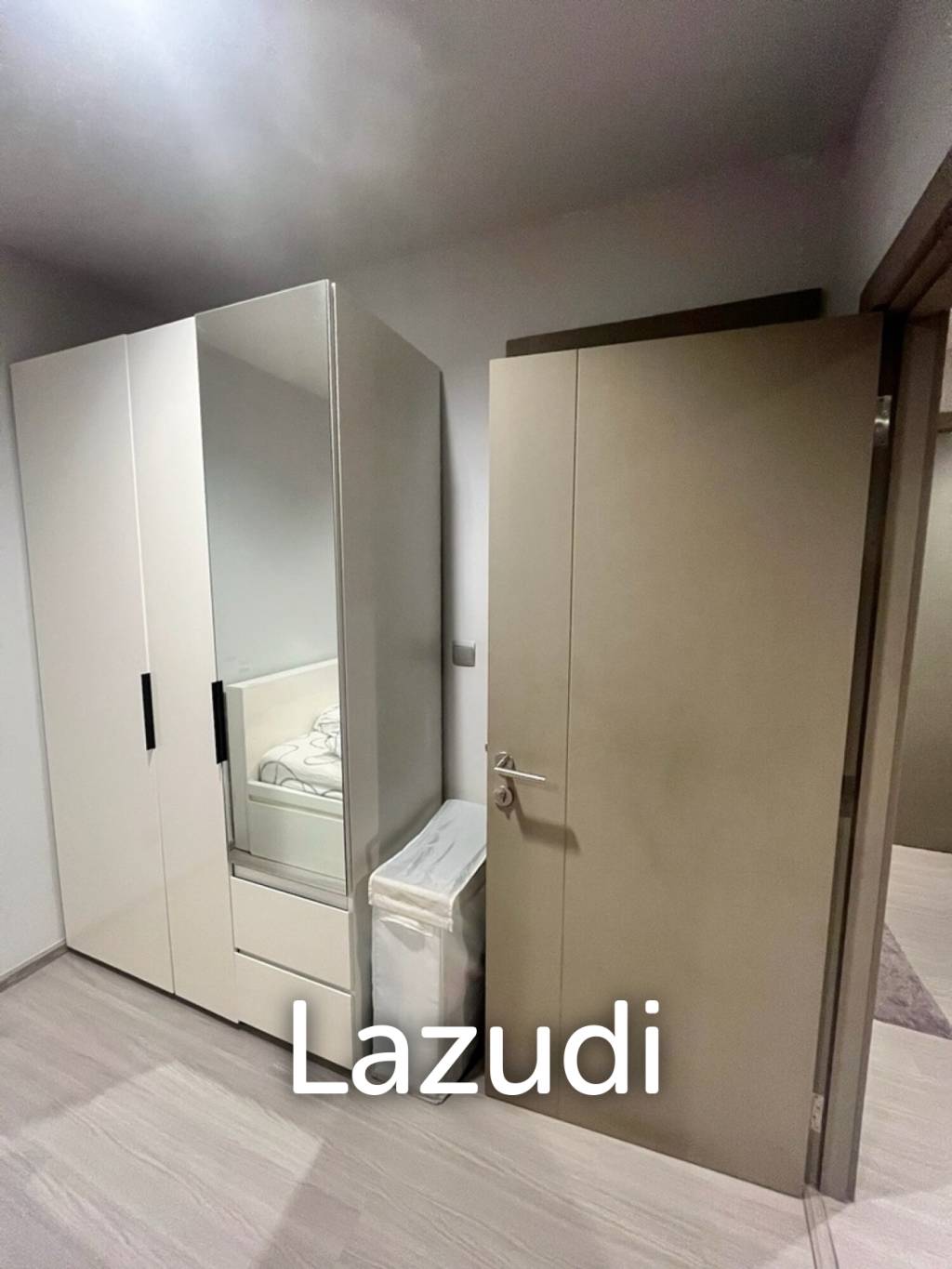 35 sqm 1 Bedroom Condo at LIFE Asoke - Rama 9, Makkasan
