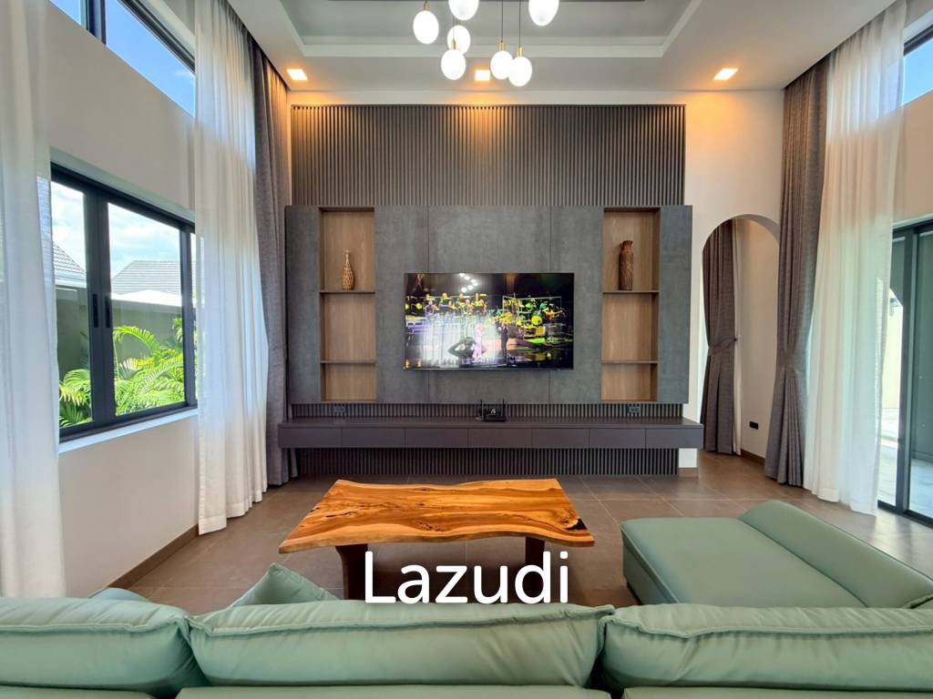 Modern Private Pool Villa Near Mabprachan Lake