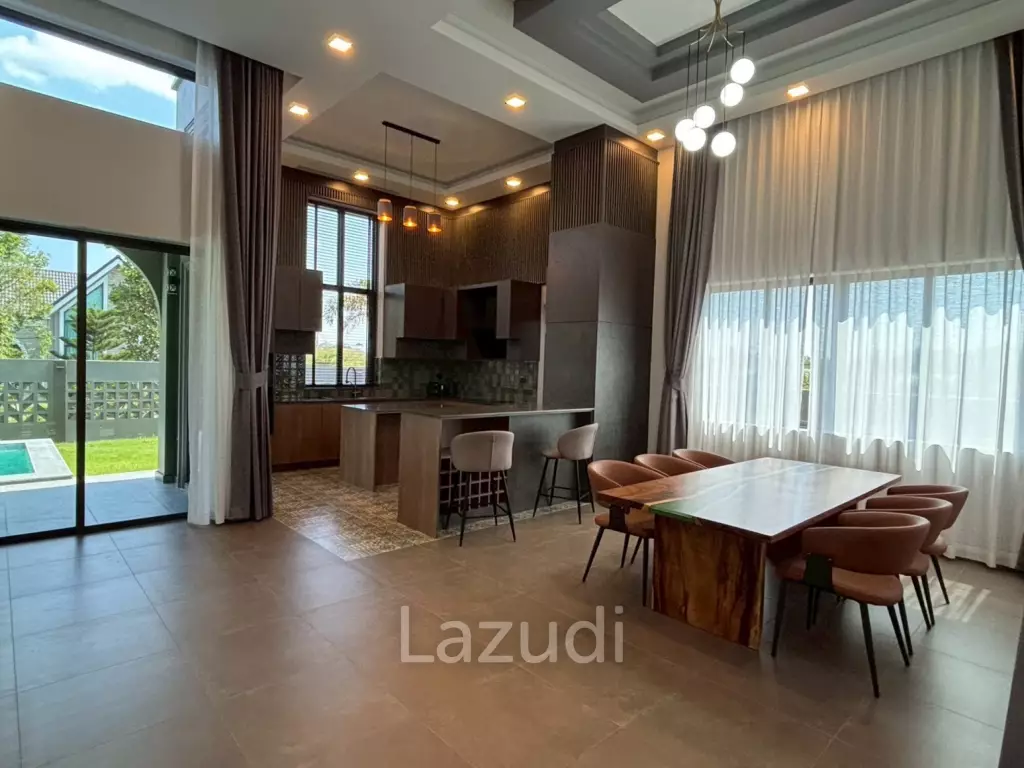 Modern Private Pool Villa Near Mabprachan Lake