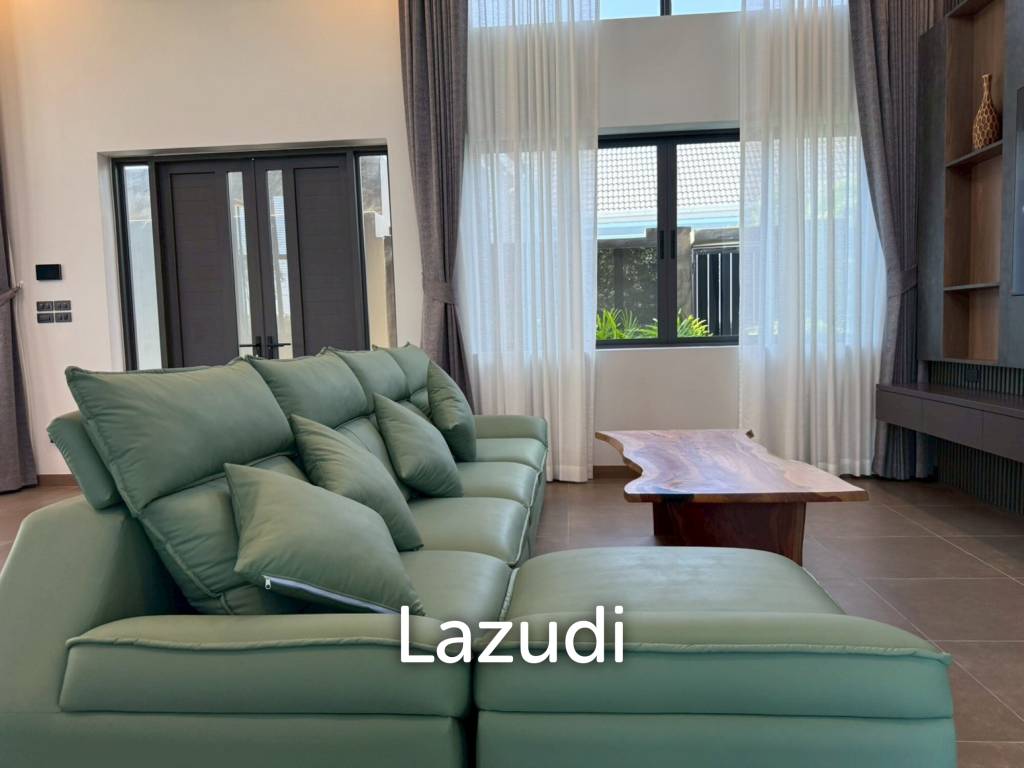 Modern Private Pool Villa Near Mabprachan Lake