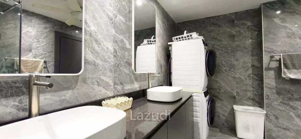 Spacious 1-Bedroom for Sale and Rent View Talay 2 Jomtien