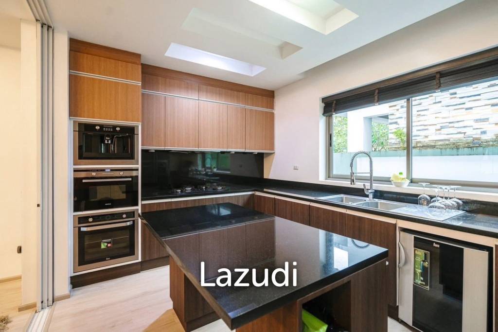 4 Bedroom Pool Villa for Rent and Sale at Chalong Miracle Lakeview