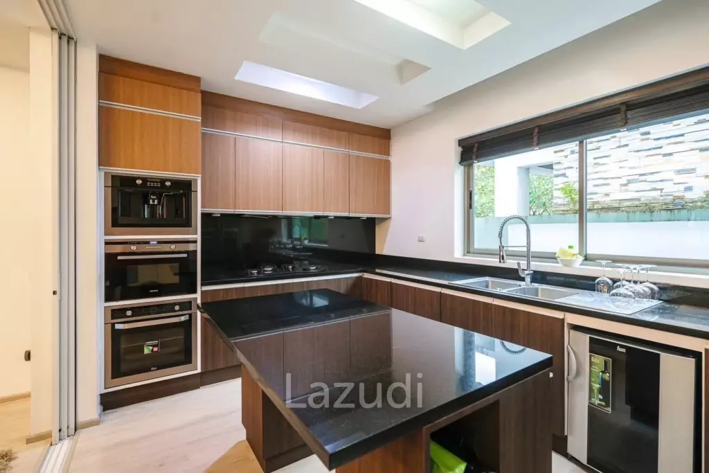 4 Bedroom Pool Villa for Rent and Sale at Chalong Miracle Lakeview