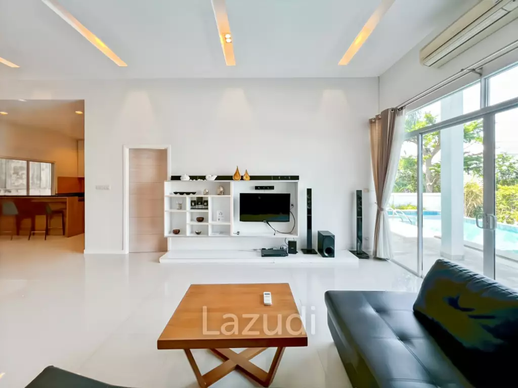 Modern 3-Bedroom Pool Villa in Sivana Gardens