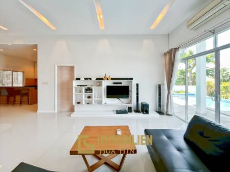 Meernah / 3 Schlafzimmer + 2 Bäder / privater Pool