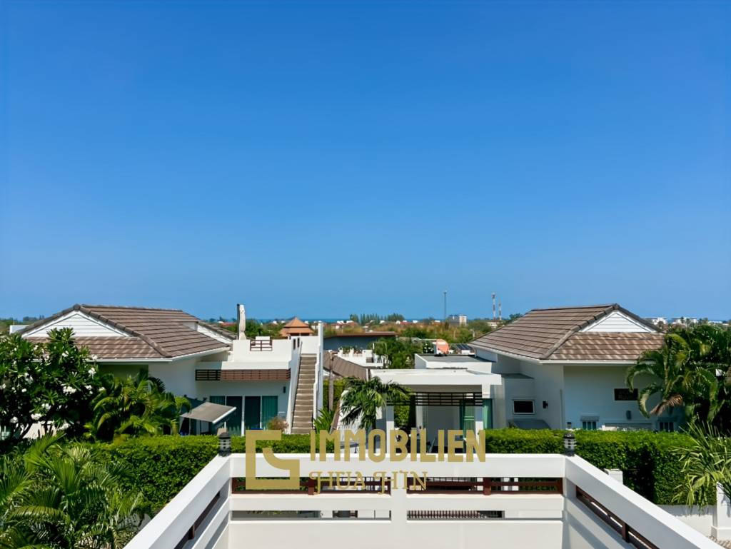 Meernah / 3 Schlafzimmer + 2 Bäder / privater Pool