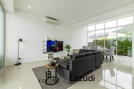 โมเดิร์นพูลวิลล่า 4 ห้องนอน พร้อมดาดฟ้าชมวิว (KH-A5)