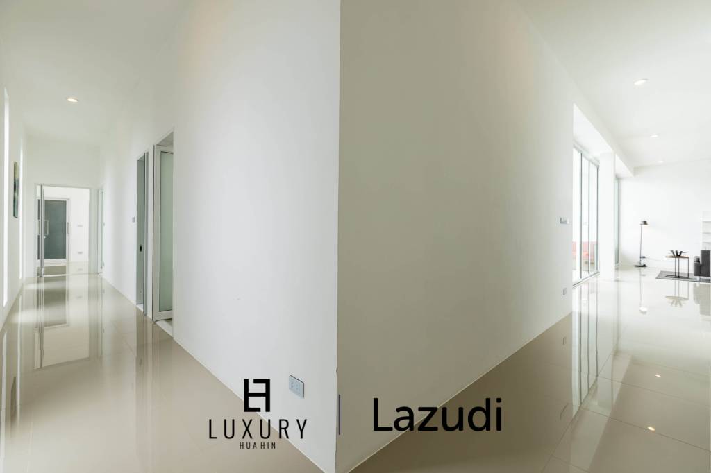 โมเดิร์นพูลวิลล่า 4 ห้องนอน พร้อมดาดฟ้าชมวิว (KH-A5)