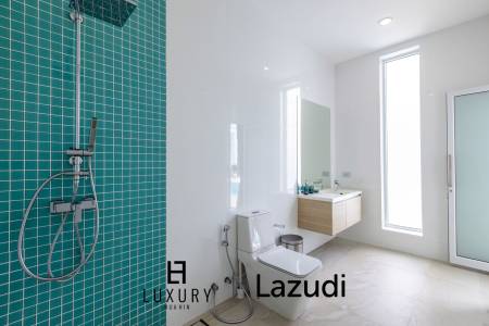 โมเดิร์นพูลวิลล่า 4 ห้องนอน พร้อมความบันเทิงครบวงจร (KH-A6)