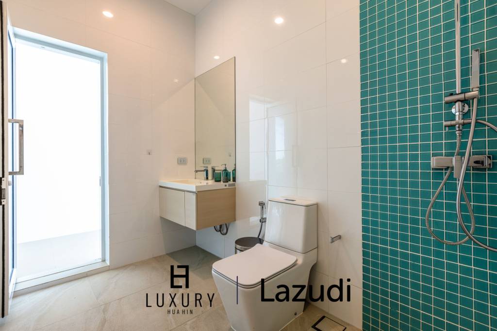 โมเดิร์นพูลวิลล่า 4 ห้องนอน พร้อมความบันเทิงครบวงจร (KH-A6)