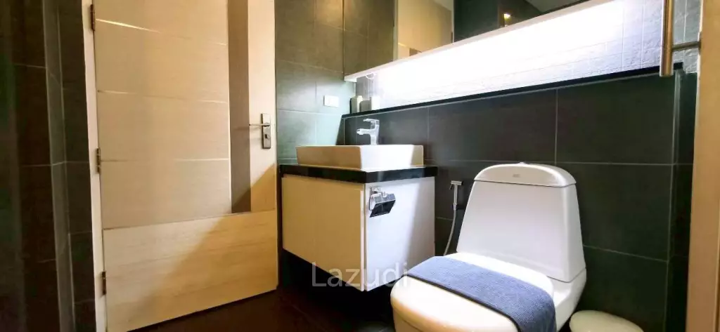 Extremely Spacious 1-Bedroom for Rent at Apus Condominium