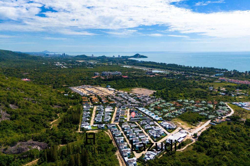 Modern 4 Bed Private Pool Villa (KH-B6)