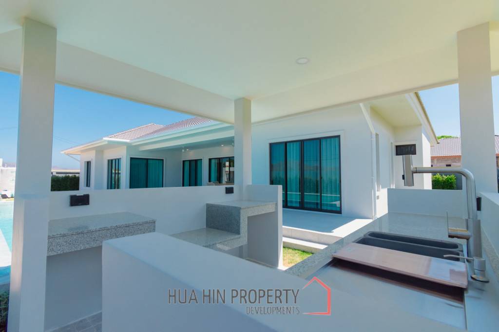 311 sqm pool villa in La Vallee Raintree Residence Hua Hin - Villa Celeste
