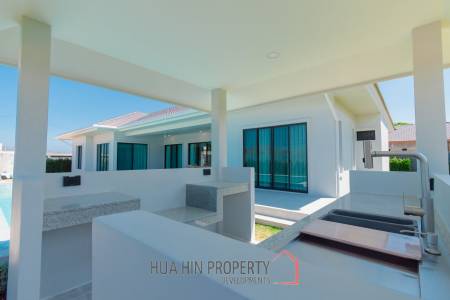 311 sqm pool villa in La Vallee Raintree Residence Hua Hin - Villa Celeste