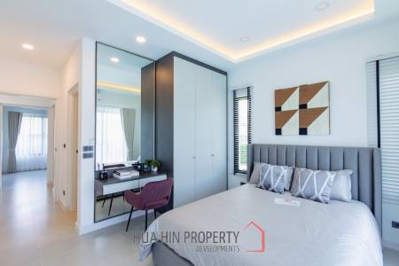 311 sqm pool villa in La Vallee Raintree Residence Hua Hin - Villa Celeste