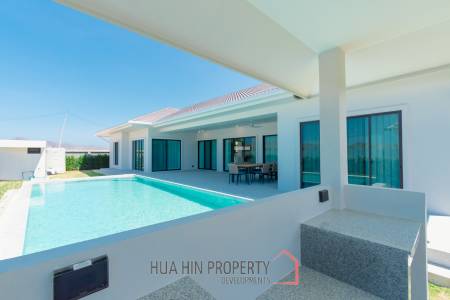311 sqm pool villa in La Vallee Raintree Residence Hua Hin - Villa Celeste