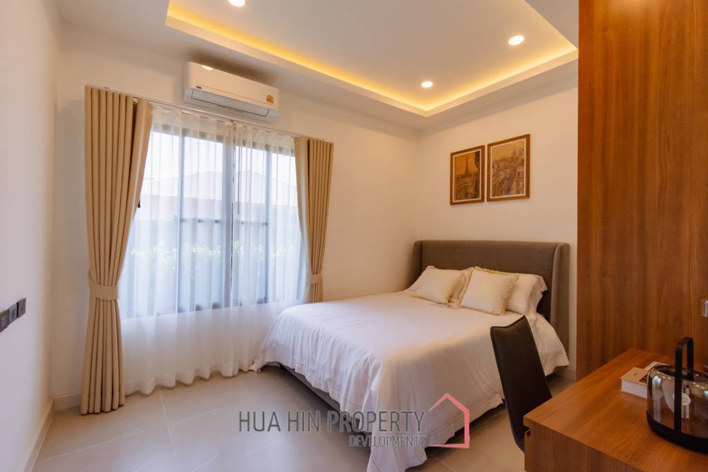 311 sqm pool villa in La Vallee Raintree Residence Hua Hin - Villa Celeste