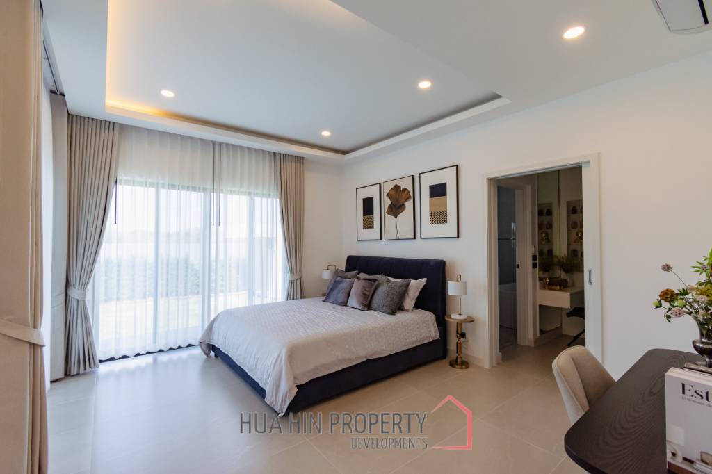 311 sqm pool villa in La Vallee Raintree Residence Hua Hin - Villa Celeste