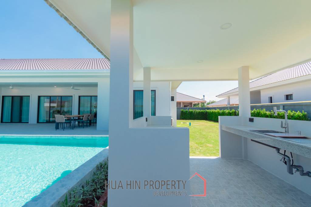 311 sqm pool villa in La Vallee Raintree Residence Hua Hin - Villa Celeste