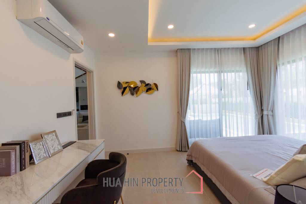 260 sqm modern pool villa in Thap Tai Hua Hin - Villa Serene