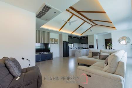 260 sqm modern pool villa in Thap Tai Hua Hin - Villa Serene