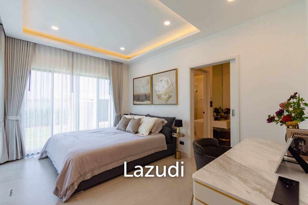 640 ตร.ม 3 เตียง 2 อาบน้ำ วิลล่า For ขาย