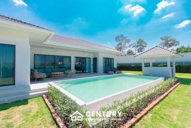 260 sqm modern pool villa in Thap Tai Hua Hin - Villa Serene