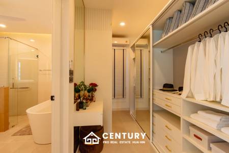 640 ตร.ม 3 เตียง 2 อาบน้ำ วิลล่า For ขาย