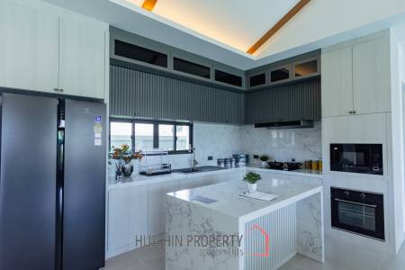 260 sqm modern pool villa in Thap Tai Hua Hin - Villa Serene