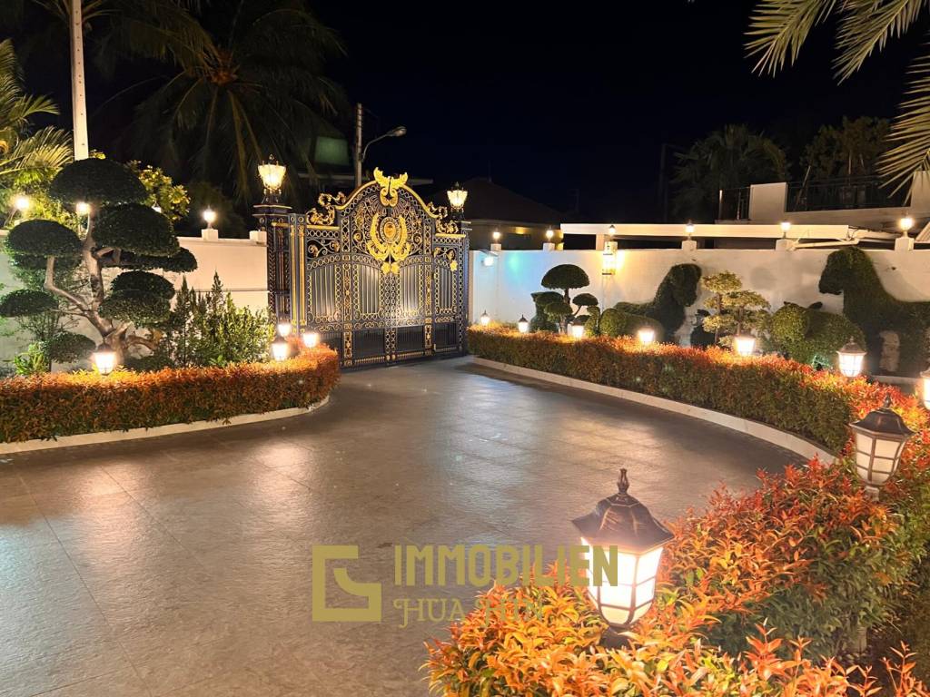 Вилла 1,080 кв.м. 6 Кровать 7 Ванна