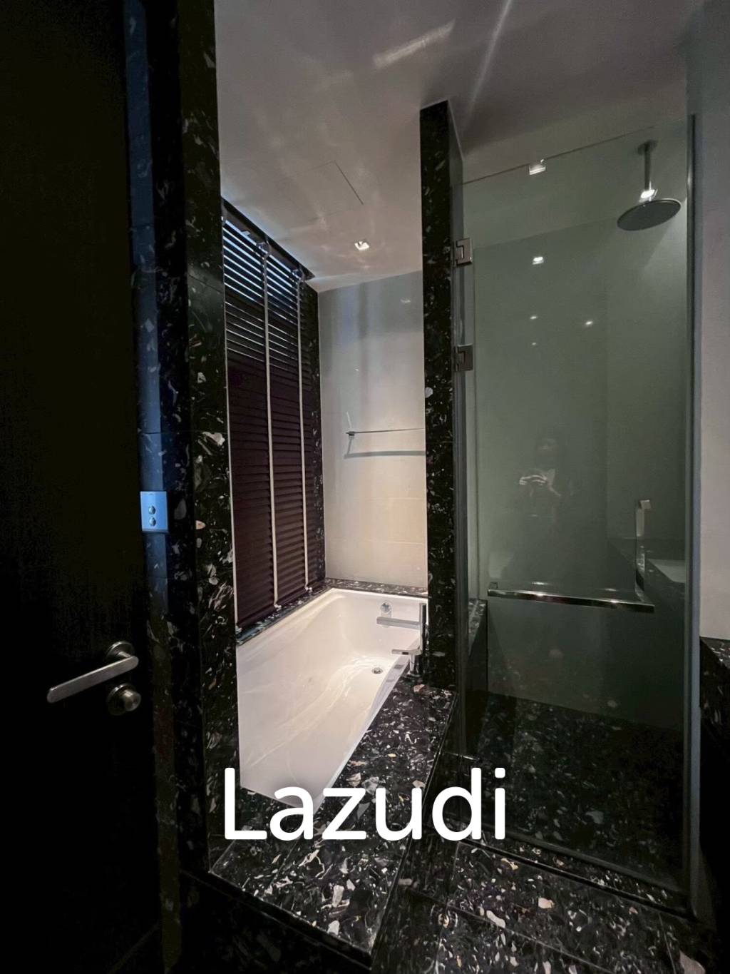 57 sqm 1 Bedroom Condo on 17th Floor at BEATNIQ Sukhumvit 32 Khlong Toei Bangkok