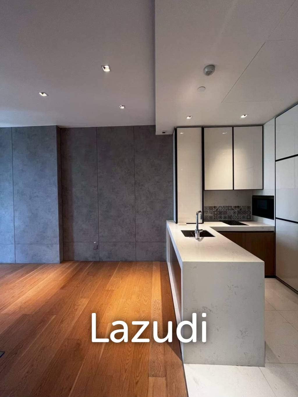 57 sqm 1 Bedroom Condo on 17th Floor at BEATNIQ Sukhumvit 32 Khlong Toei Bangkok