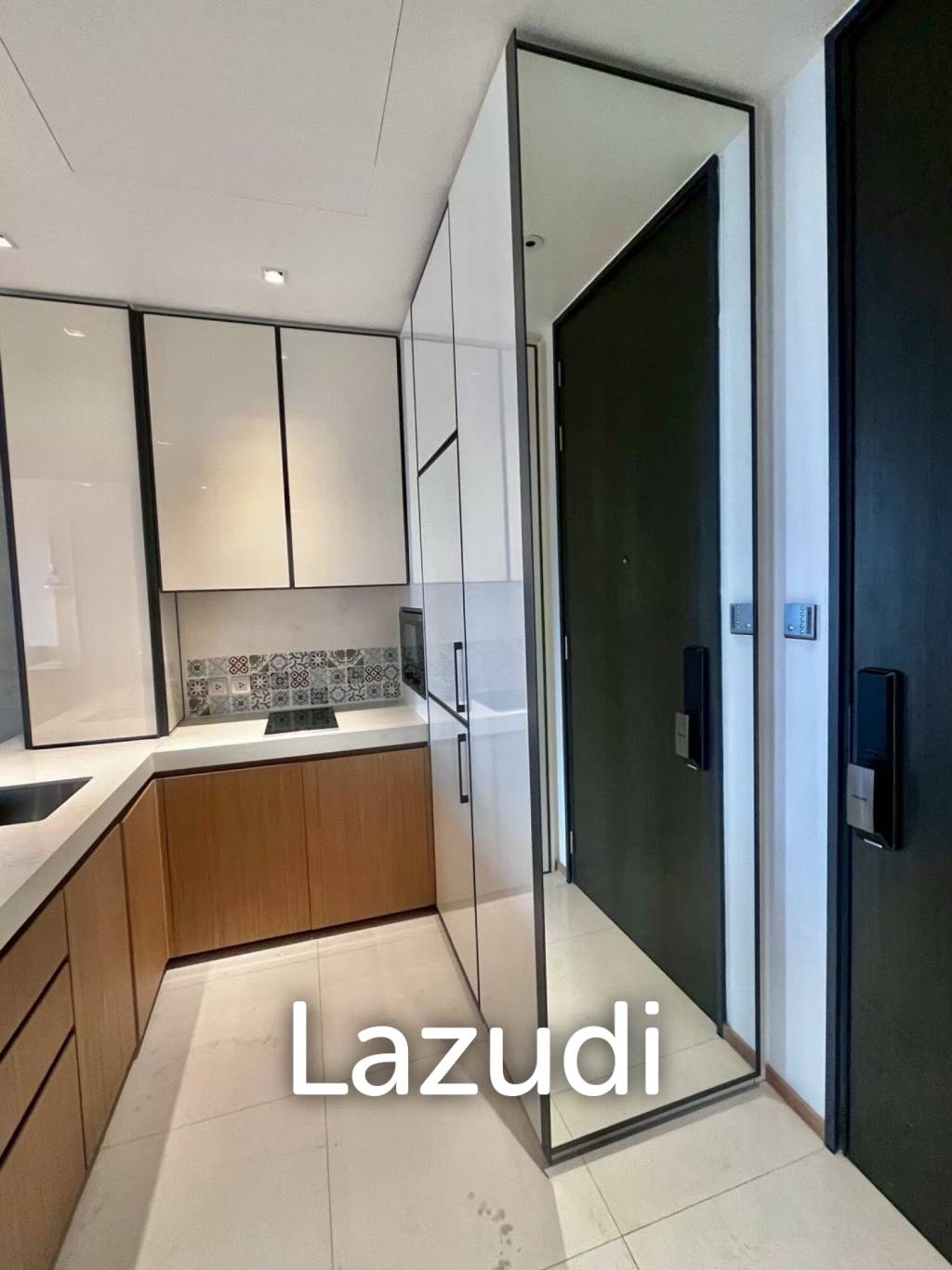 57 sqm 1 Bedroom Condo on 17th Floor at BEATNIQ Sukhumvit 32 Khlong Toei Bangkok