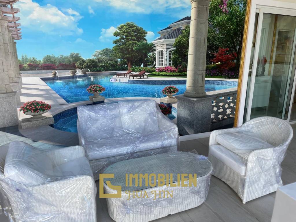 Luxus Villa / moderne Technoligie / 6 Schlafzimmer + 7 Bäder