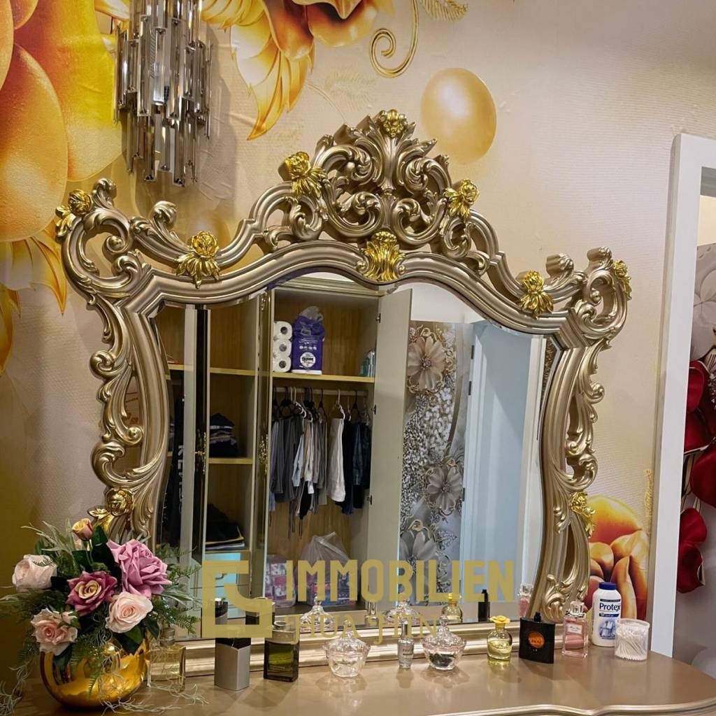 Luxus Villa / moderne Technoligie / 6 Schlafzimmer + 7 Bäder