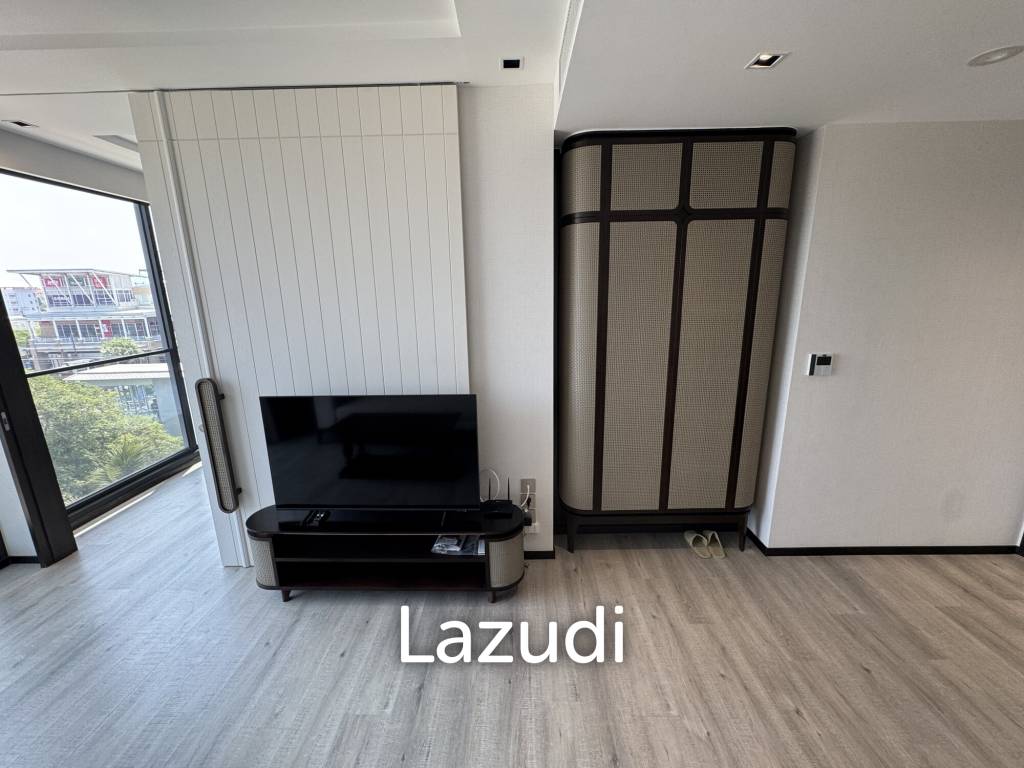 Luxury Beachfront 45 Sqm 1-Bedroom Condo InterContinental
