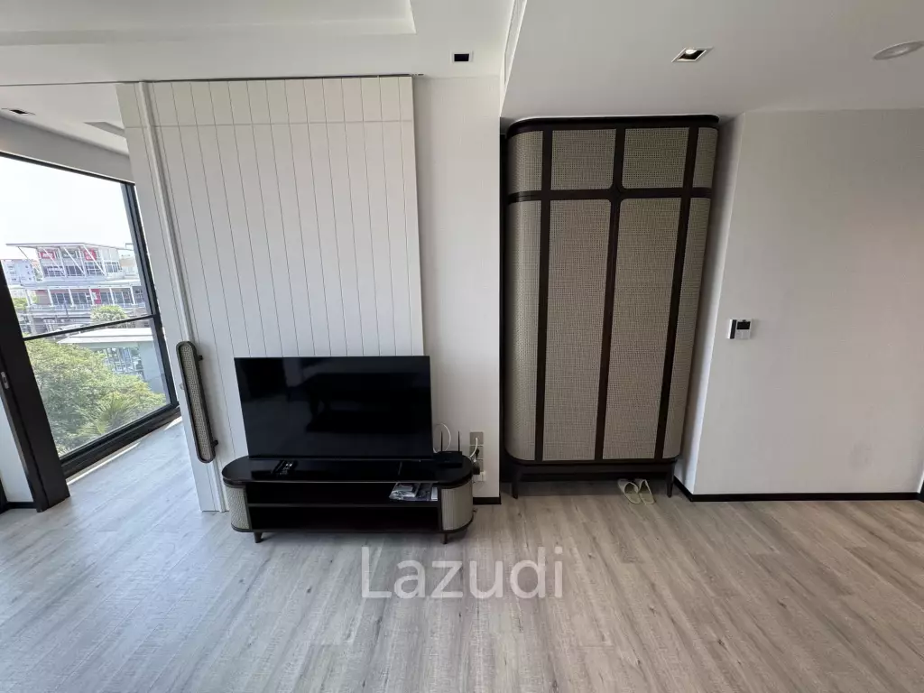 Luxury Beachfront 45 Sqm 1-Bedroom Condo InterContinental