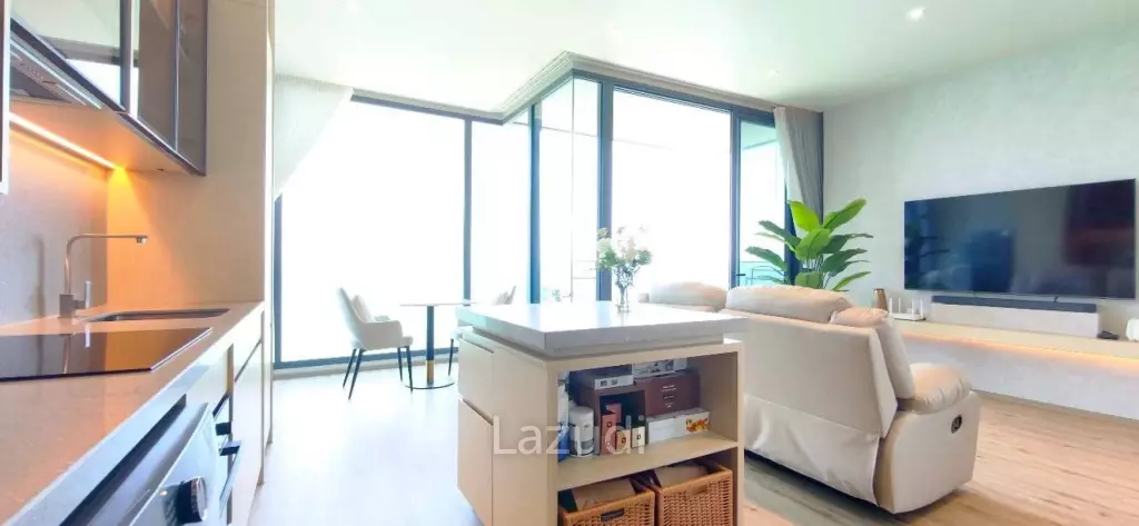 Ultra-Luxury 2BR for Sale AROM Wongamat Pattaya