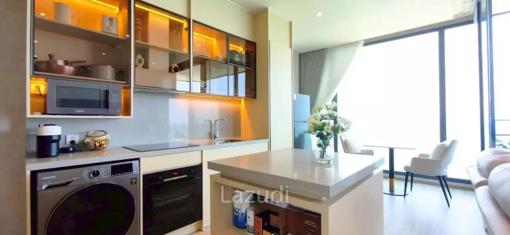 Ultra-Luxury 2BR for Sale AROM Wongamat Pattaya