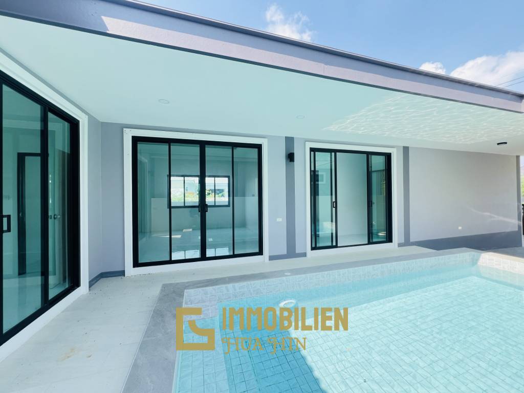 Частный бассейн / 3 спальни / без мебели