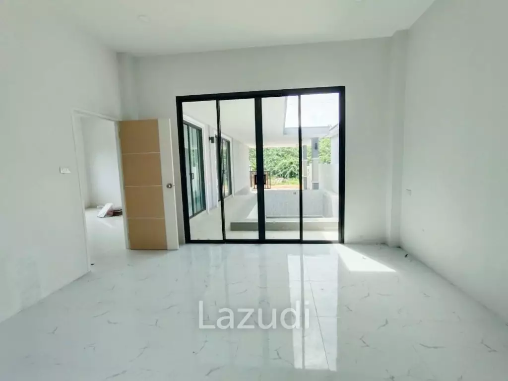123 sqm Modern Pool Villa for Sale in Hua Hin