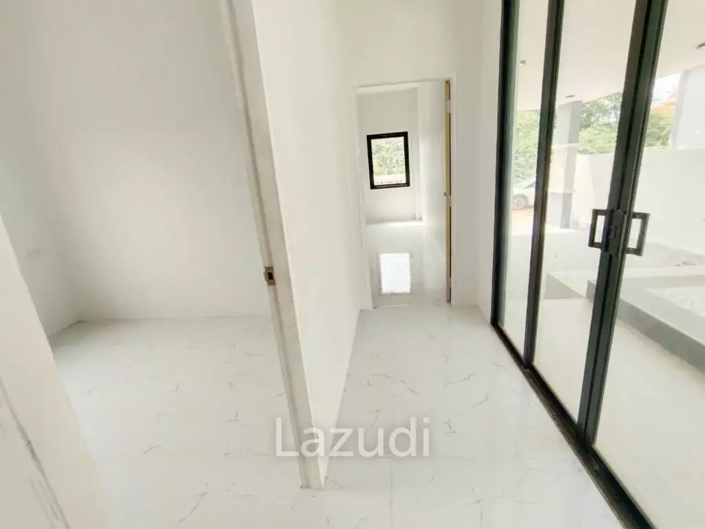 123 sqm Modern Pool Villa for Sale in Hua Hin