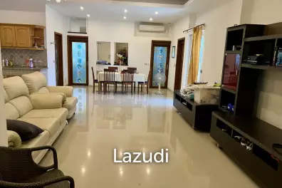 Grand 7-Bedroom Pool Villa for Sale Tropicana Pool Village