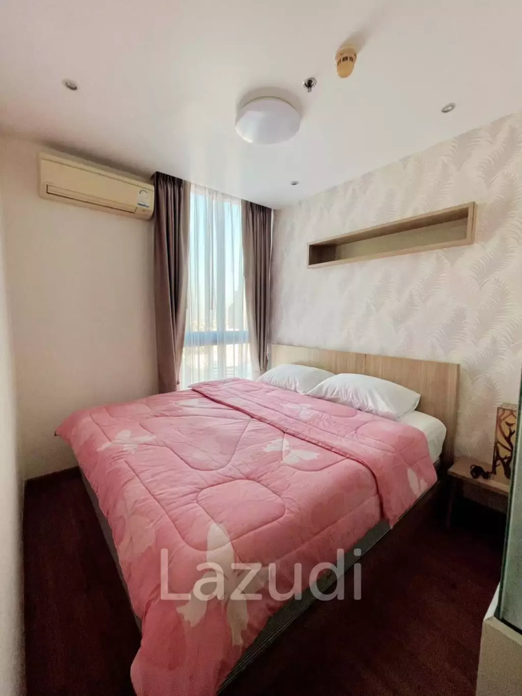 30.5 sqm high floor condo Ideo Mix Sukhumvit 103 Bangna Bangkok