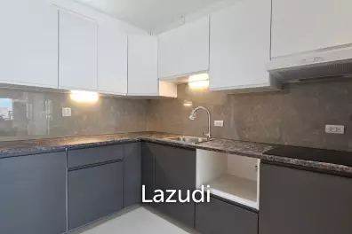 Foreign Freehold Spacious 2-Bedroom Condo for Sale in Kathu