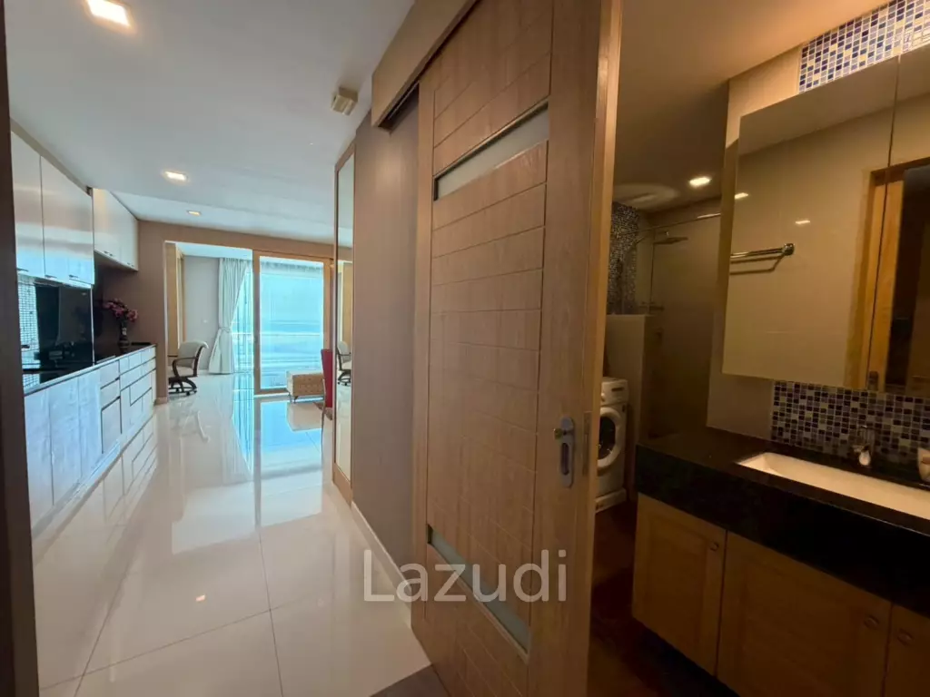 Spacious 1-Bedroom for Rent Beachfront Jomtien Residence