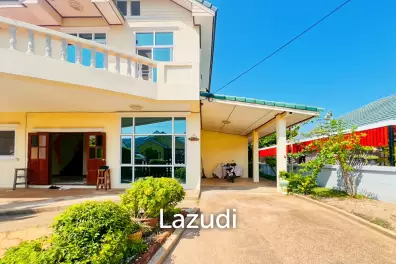 267 sqm 4-Bed Pool Villa in Tropical Hill Hua Hin