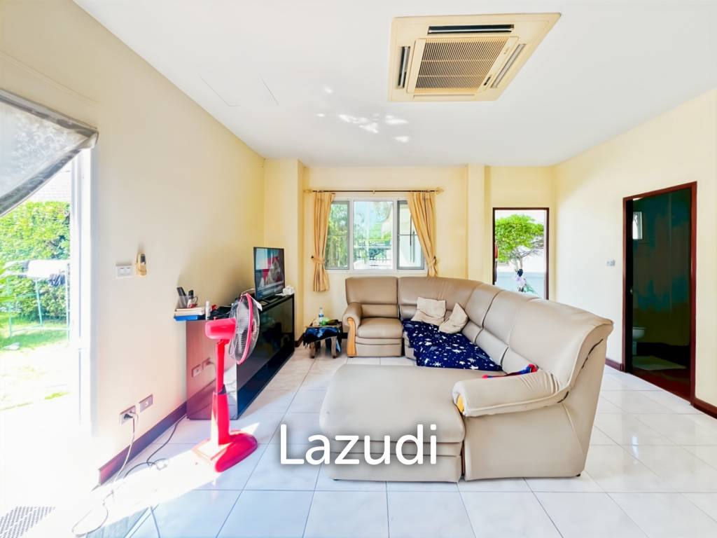 267 sqm 4-Bed Pool Villa in Tropical Hill Hua Hin