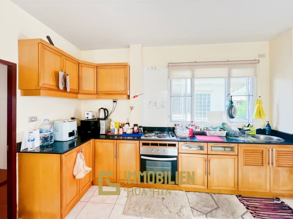 560 Kvm 4 Seng 3 Bad Villa for Salg